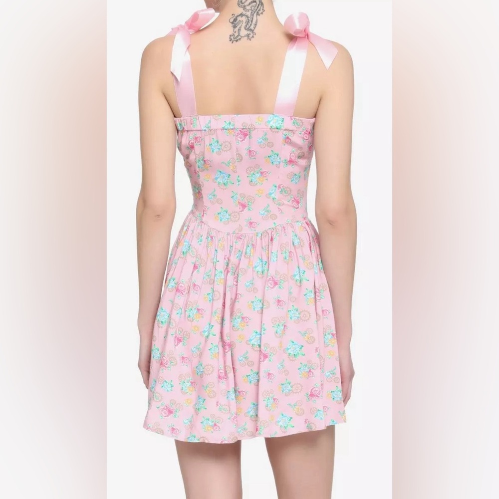 Floral Sweetheart Dress - Picture 2 of 4